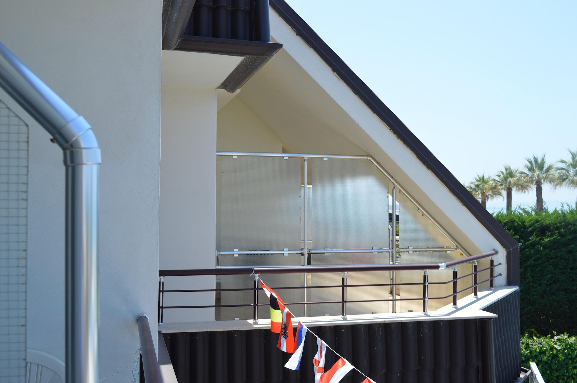 Hotel Oaz Golem  Εξωτερικό φωτογραφία