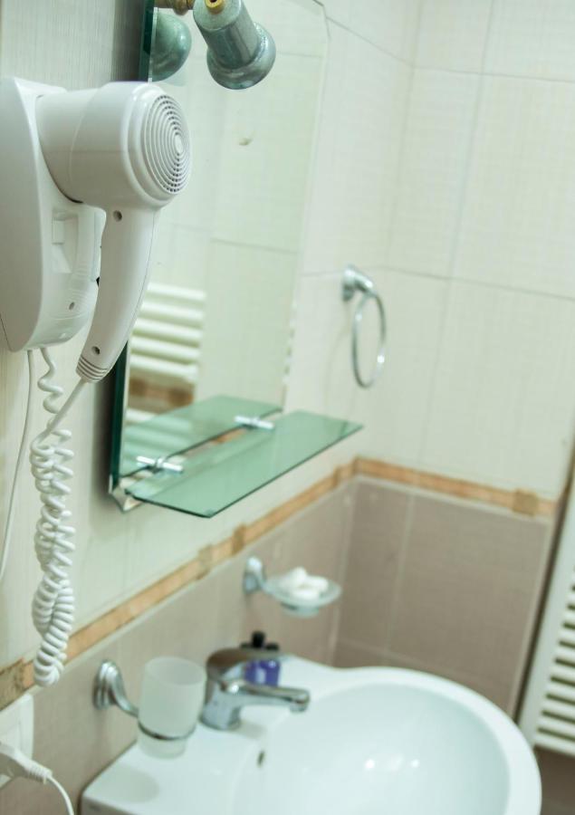 Hotel Oaz Golem  Εξωτερικό φωτογραφία