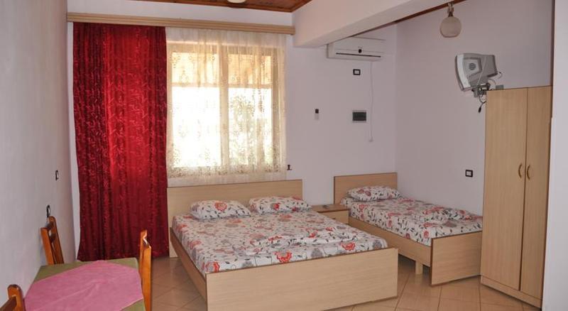Hotel Oaz Golem  Εξωτερικό φωτογραφία