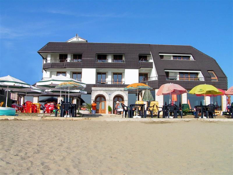 Hotel Oaz Golem  Εξωτερικό φωτογραφία
